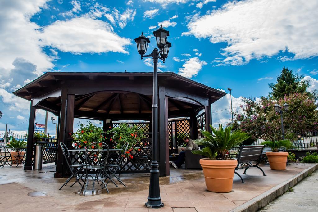 Magic Hotel Atena Lucana Εξωτερικό φωτογραφία