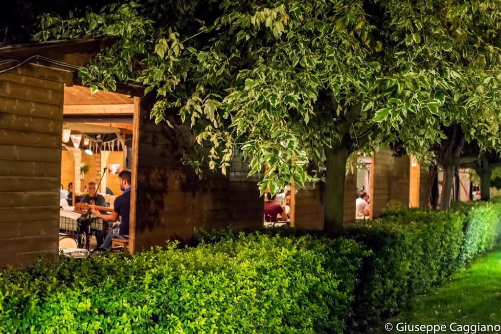 Magic Hotel Atena Lucana Εξωτερικό φωτογραφία