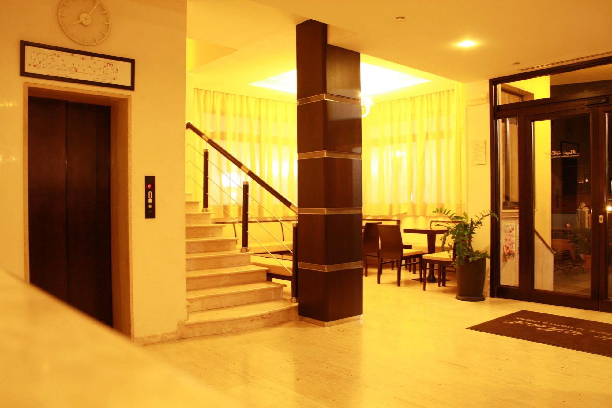 Magic Hotel Atena Lucana Εξωτερικό φωτογραφία
