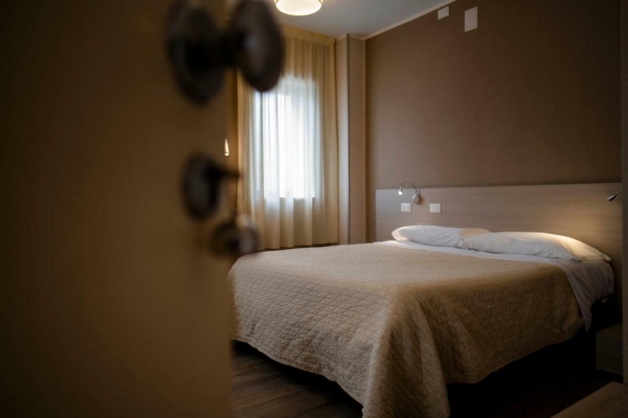 Magic Hotel Atena Lucana Εξωτερικό φωτογραφία
